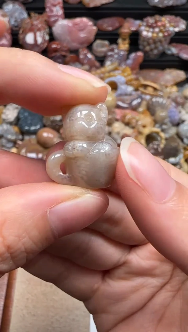 【闪购商品】硅化珊瑚（珊瑚玉）颈饰未镶嵌553