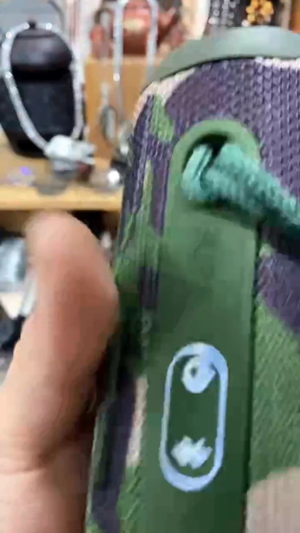 瓷片闪购商品  如图所示