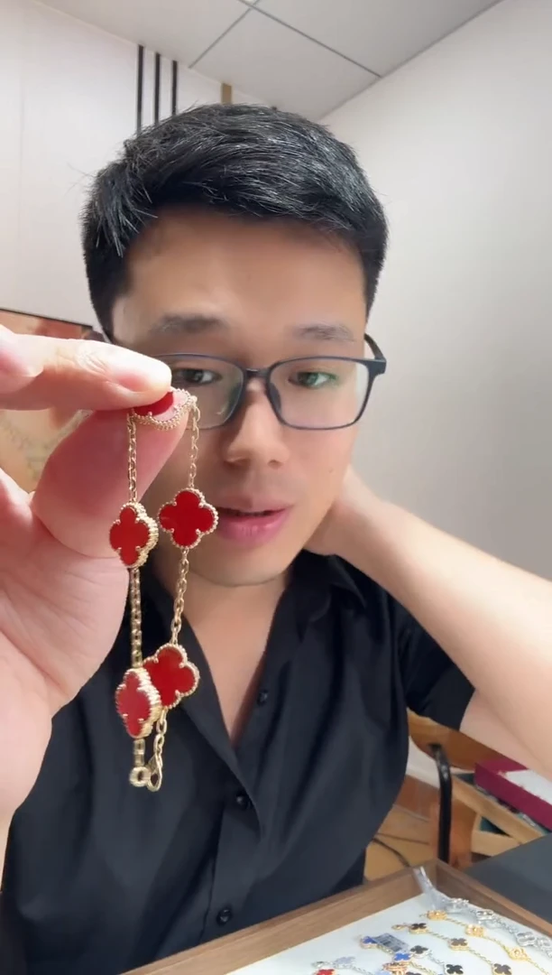 玛瑙/玉髓手链18K金镶嵌红色k黄，五花手链GHJ25版