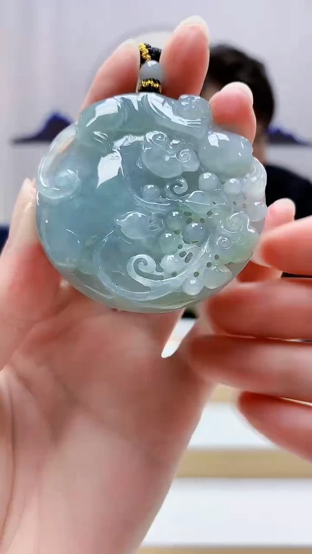 未镶嵌定制翡翠5060zm-毛货挂件38喜上眉梢