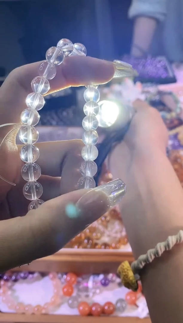 【闪购商品】水晶手绳未镶嵌小卡马粉7m+多样性发其一