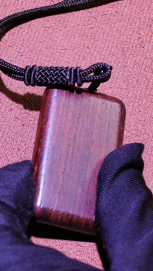 印度小叶紫檀315挂件