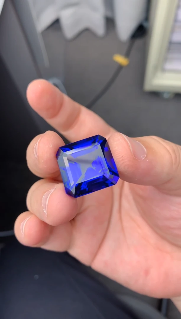 【闪购商品】坦桑石裸石未镶嵌 45ct 坦桑石