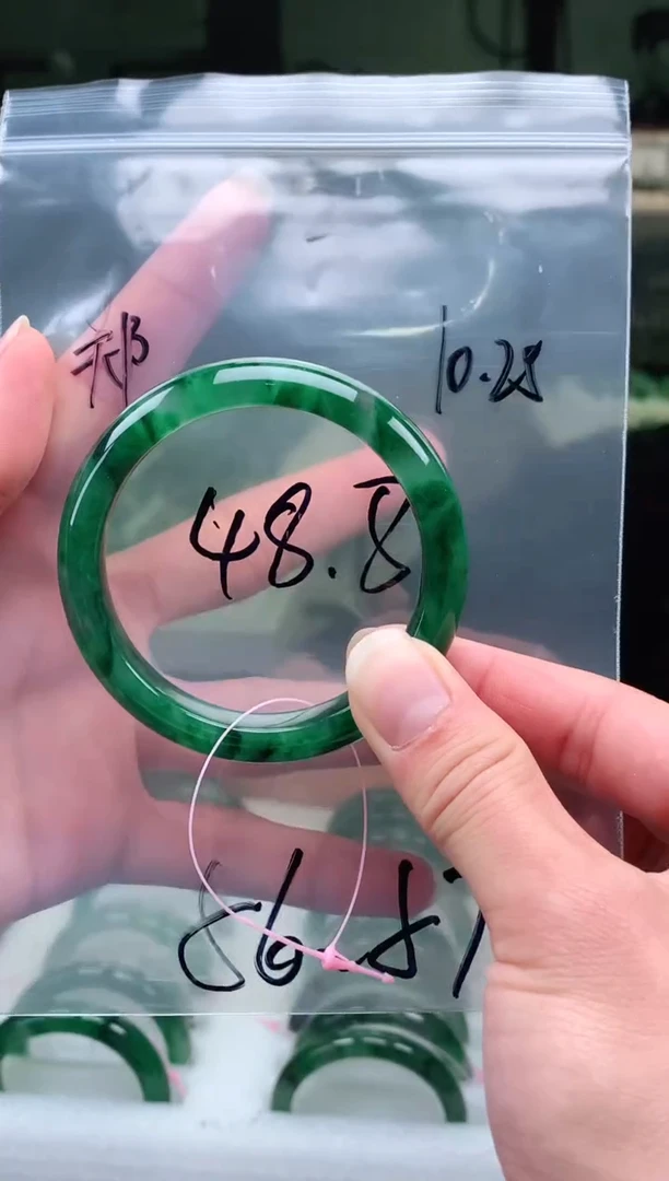 未镶嵌手镯石英质玉?****?天然非洲翠手镯56-57圈口2号