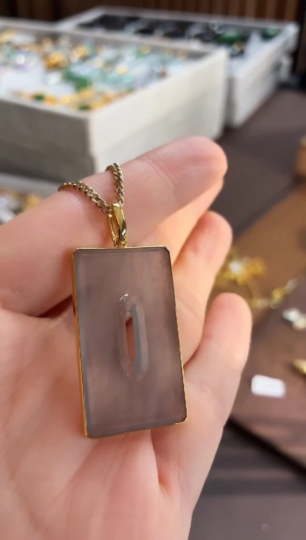 吊坠(不含链)18K金镶嵌翡翠吊坠