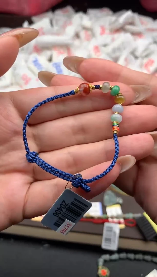 【闪购商品】翡翠手绳未镶嵌—48