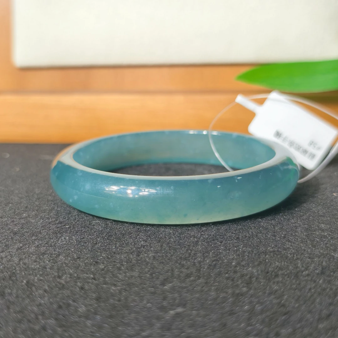 【马老师】冰蓝（奥尔梅克）翡翠宽条手镯