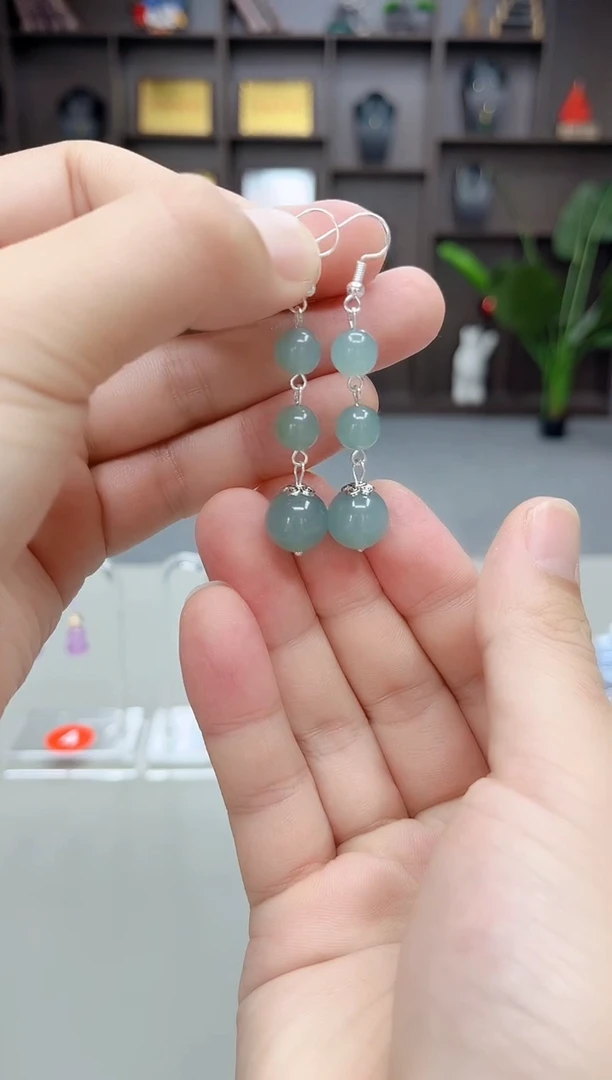 未镶嵌石英质玉（天山翠）耳饰224000