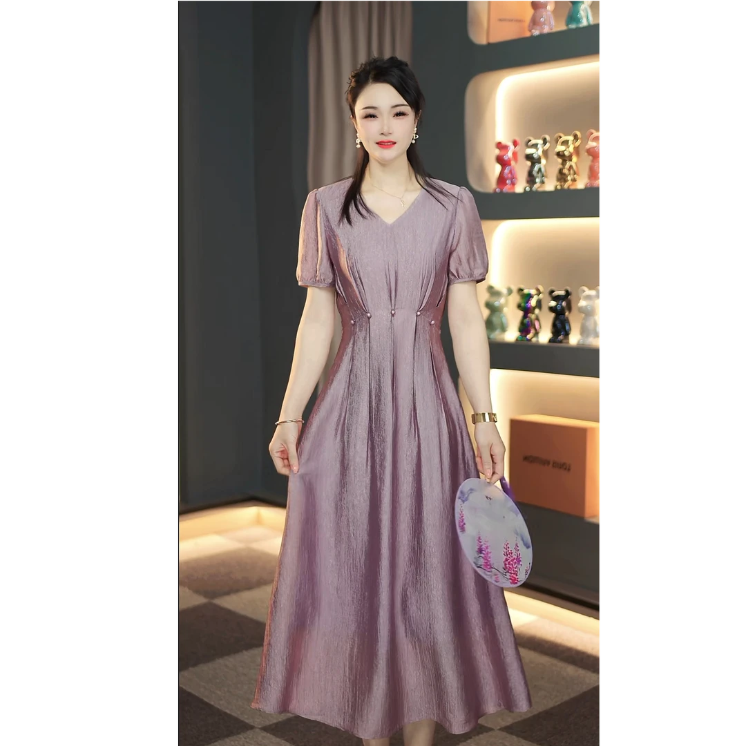 夏季新款优雅气质减龄收腰设计感连衣裙