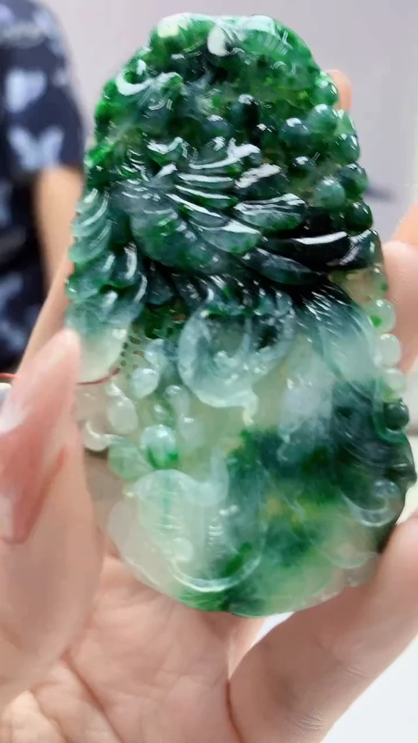 【闪购商品】定制翡翠未镶嵌4688DD-毛货挂件77