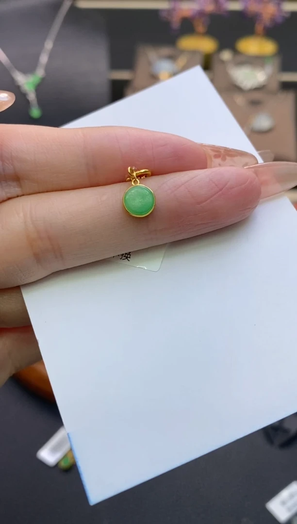 【闪购商品】翡翠颈饰18K金镶嵌净货11984