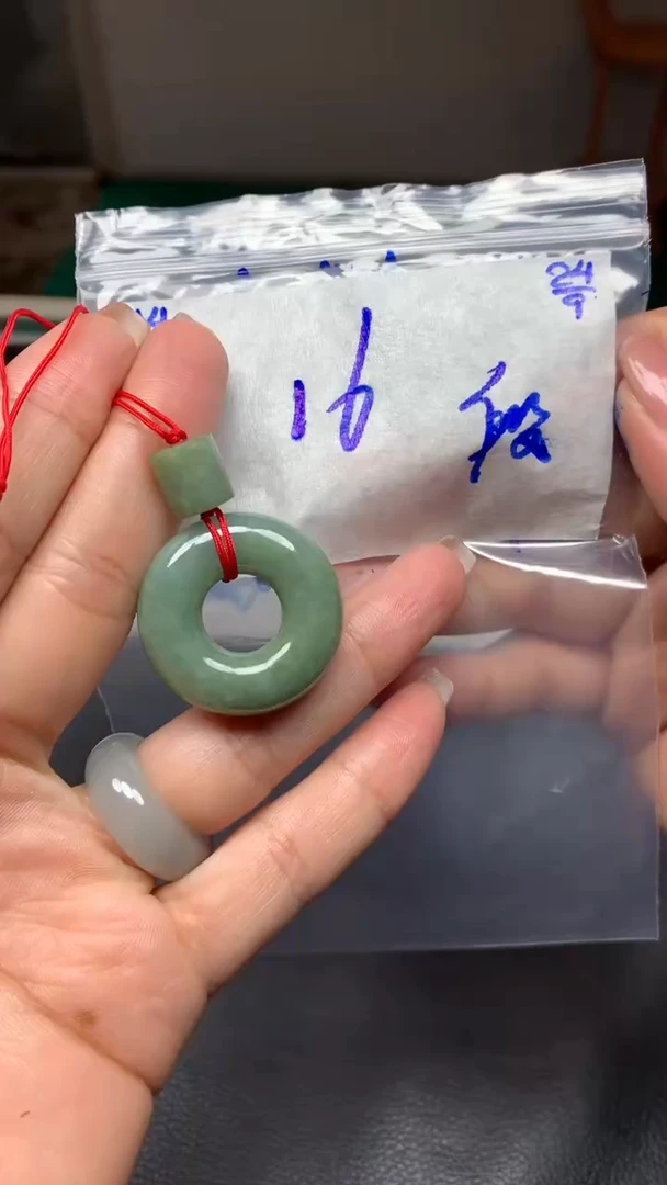未镶嵌定制翡翠段*儿14翡翠毛货需精细抛光挂件多样性拍一发一