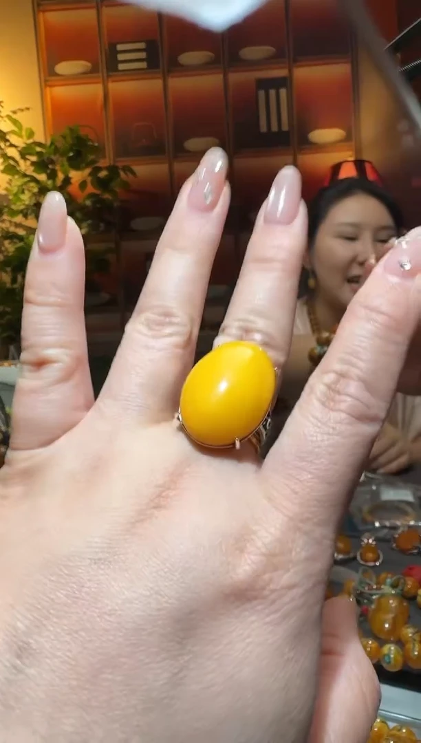 蜜蜡颈饰银S925镶嵌4621选择多样性发货其中一件