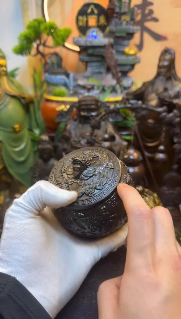 潼潼古铜只卖真铜！（九龙茶叶罐）