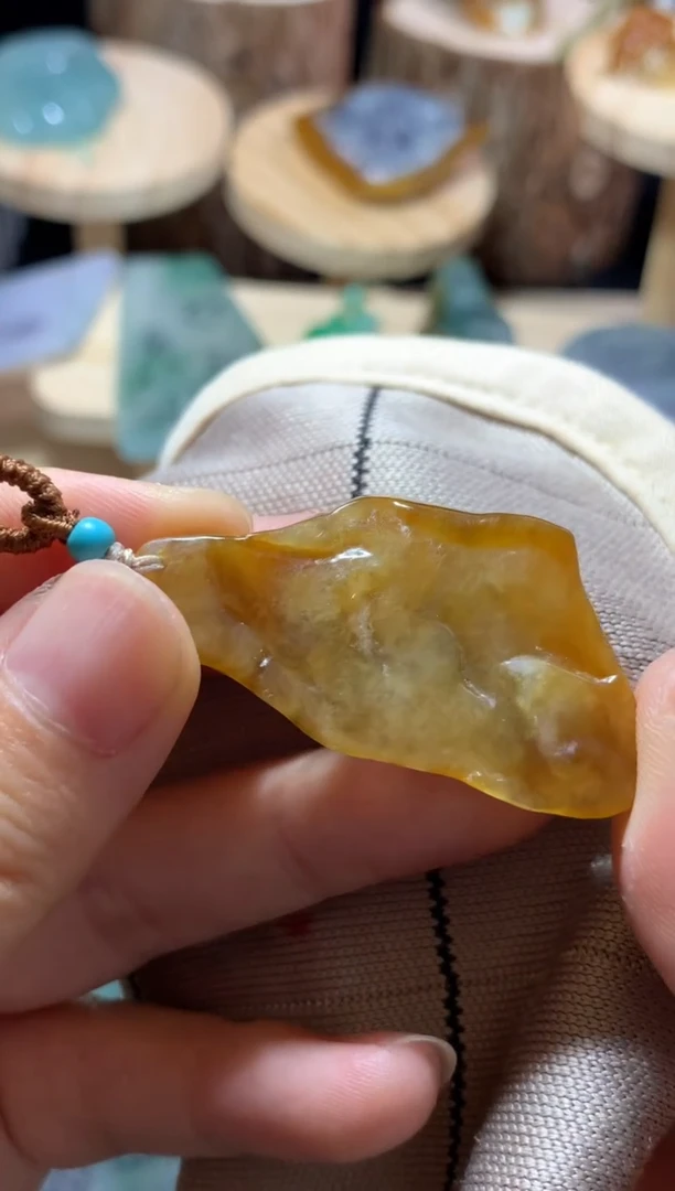 吊坠(不含链)未镶嵌翡翠吊坠