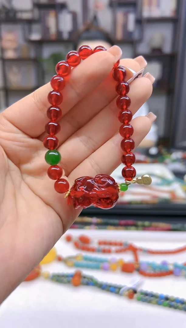 【闪购商品】血珀手链未镶嵌DIY款S553