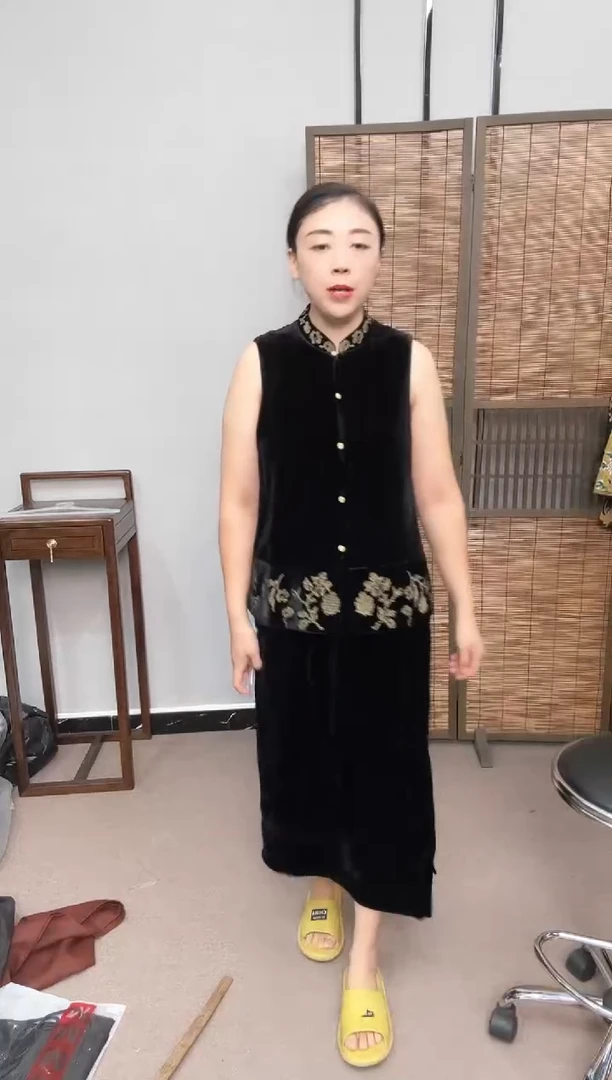 桑蚕丝丝绒马甲.。。。