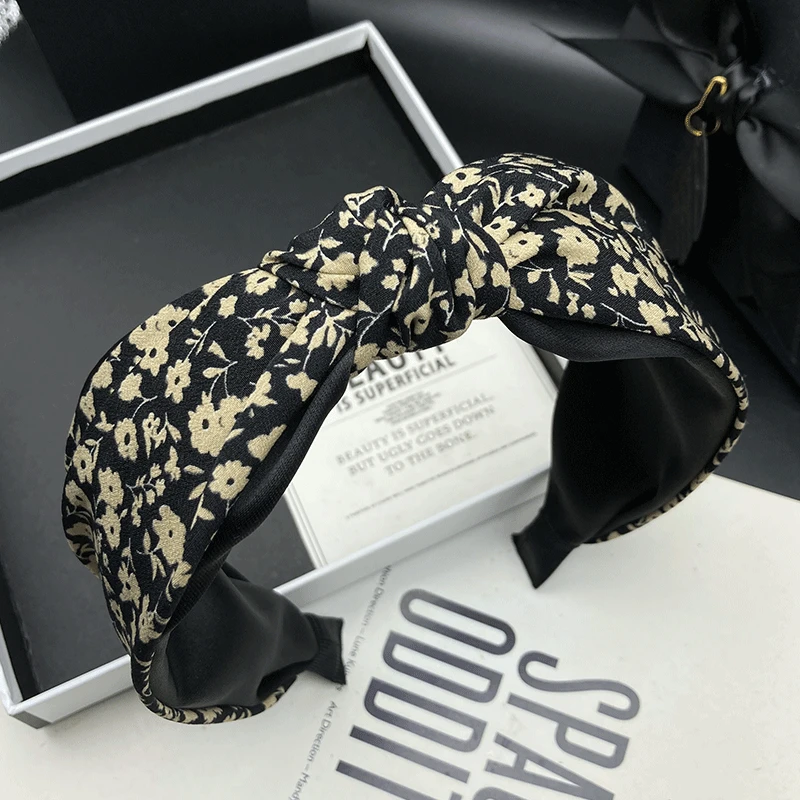 新款原创设计发饰宽边花卉发箍黑色女士气质轻奢时尚拍照头箍发卡