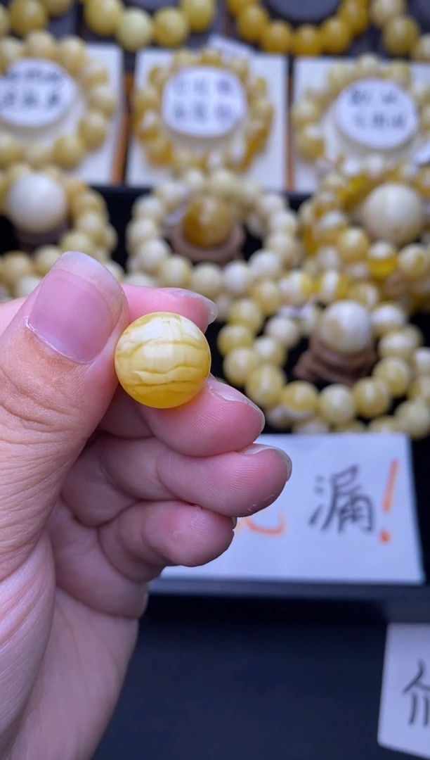 裸石琥珀未镶嵌大小姐珠宝严选37