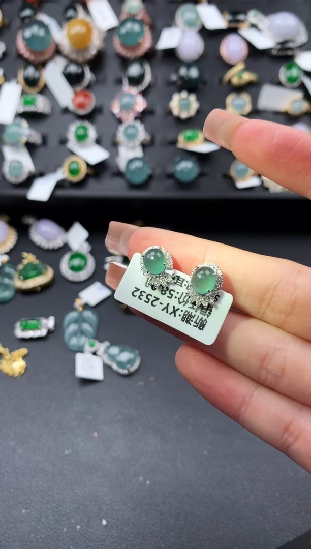 【闪购商品】翡翠戒指银S925镶嵌51241