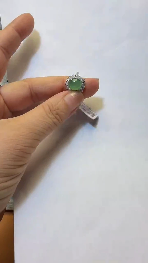 银S925镶嵌戒指翡翠925银镶缅甸A货翡翠戒指
