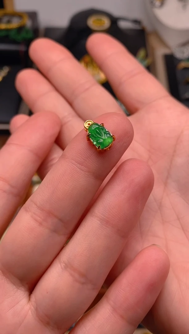 【闪购商品】翡翠吊坠(不含链)银S925镶嵌貔貅