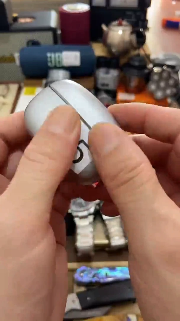 瓷片闪购商品  如图所示