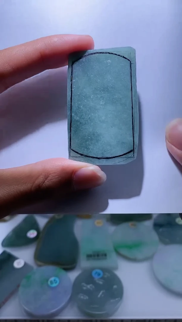 未镶嵌定制翡翠翡翠104007