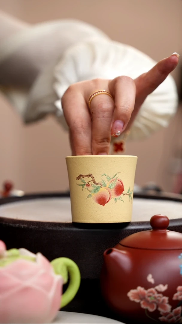 茶壶紫砂本含氯直口杯寿桃