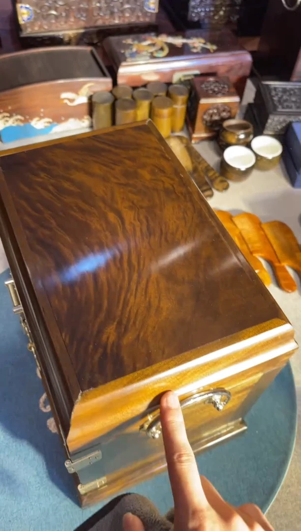 乌木类成套家具乌木官皮箱 1