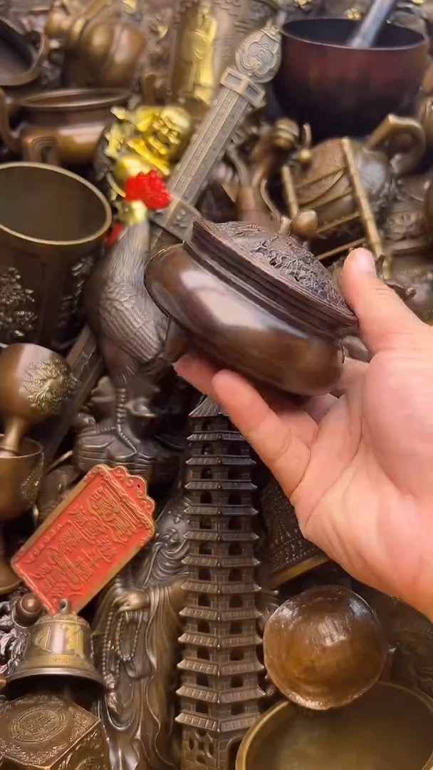 精美铜器，点击下单