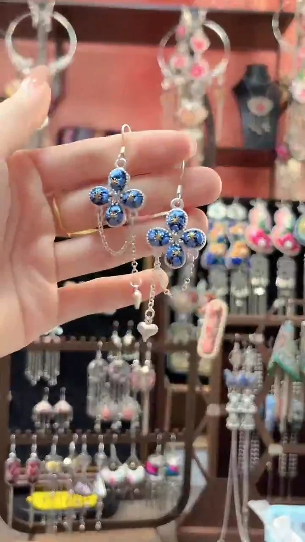 织绣 云织谣民族风精美饰品   48