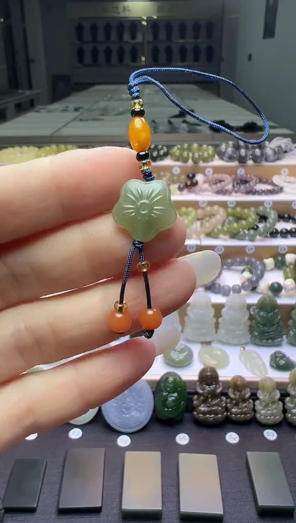 颈饰未镶嵌和田玉219号链接