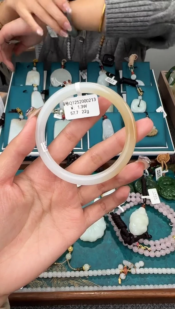 未镶嵌手镯和田玉Q57.7