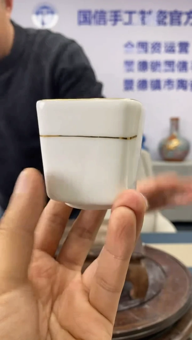 【闪购商品】摆件f650景德镇瓷器一件