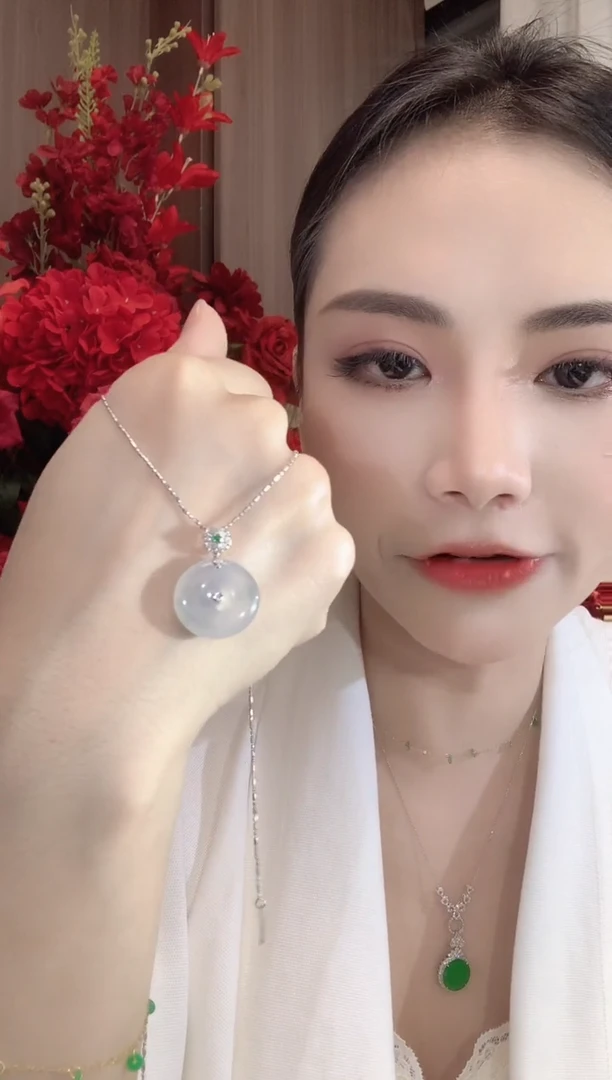 吊坠(不含链)18K金镶嵌翡翠A5