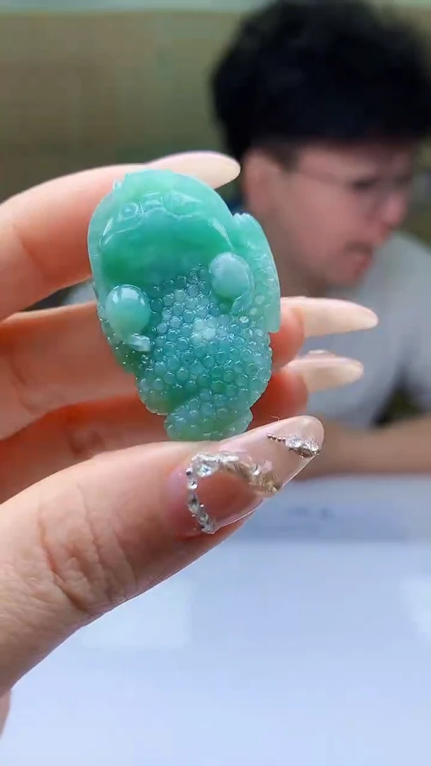 【闪购商品】定制翡翠未镶嵌4688ty-毛货挂件70