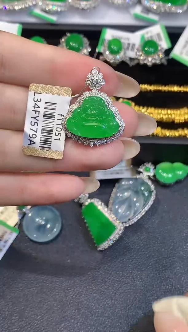 吊坠(不含链)18K金镶嵌翡翠CY多样性发其一