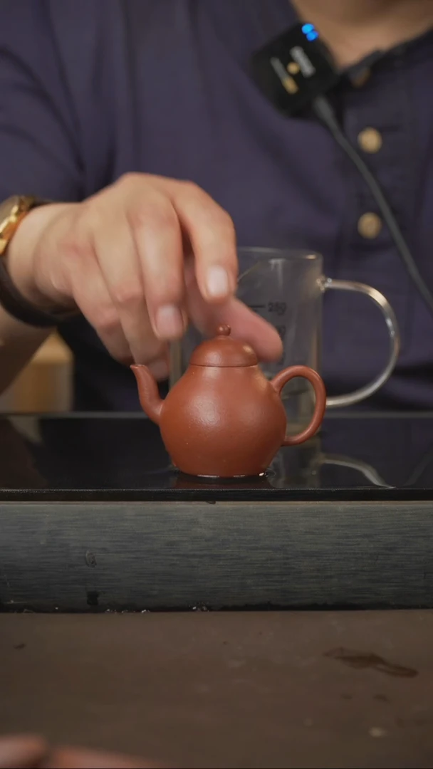 茶壶紫砂07，梨形，朱泥，