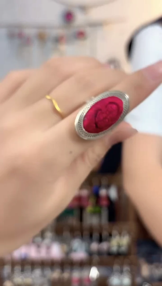 织绣民族风非遗老绣饰品108