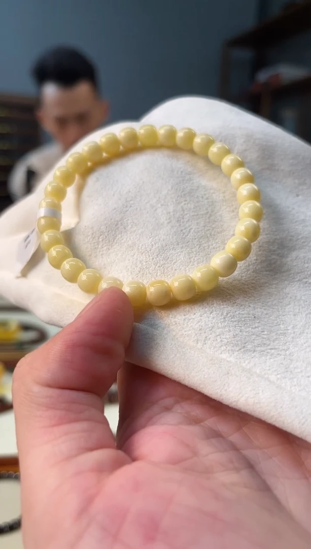 未镶嵌琥珀裸石琥珀蜜蜡q010