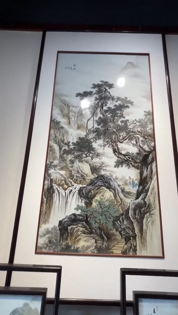 【闪购商品】摆件【礼瓷世界】雅瓷F053