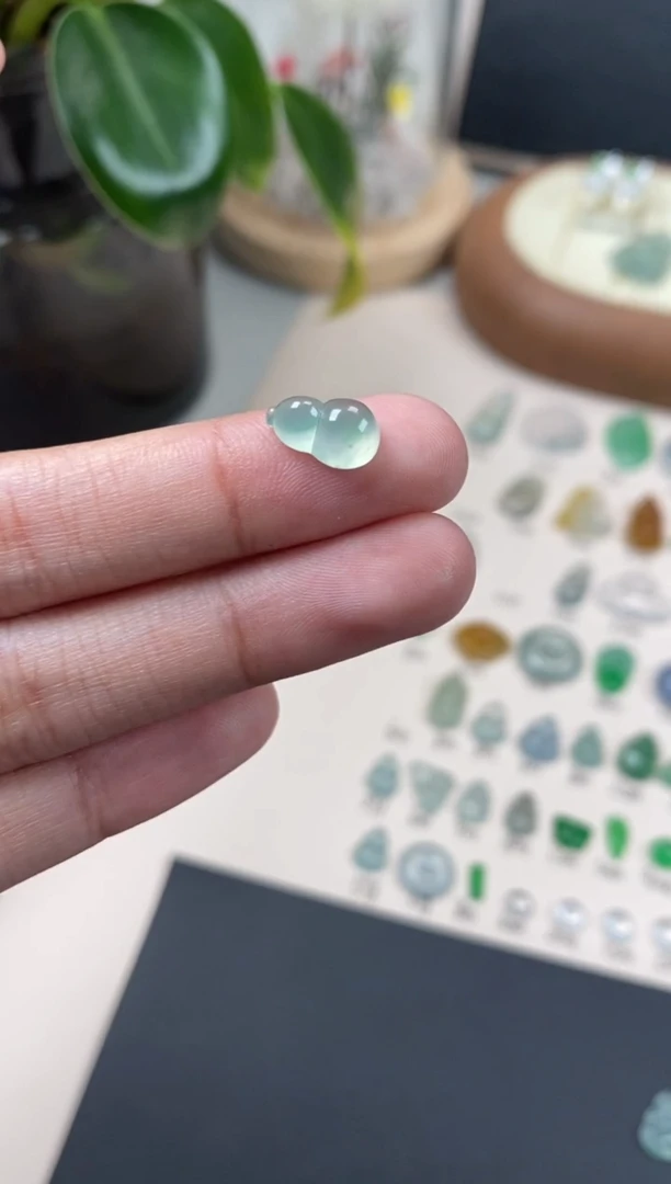 【闪购商品】翡翠颈饰未镶嵌翡翠冰种葫芦