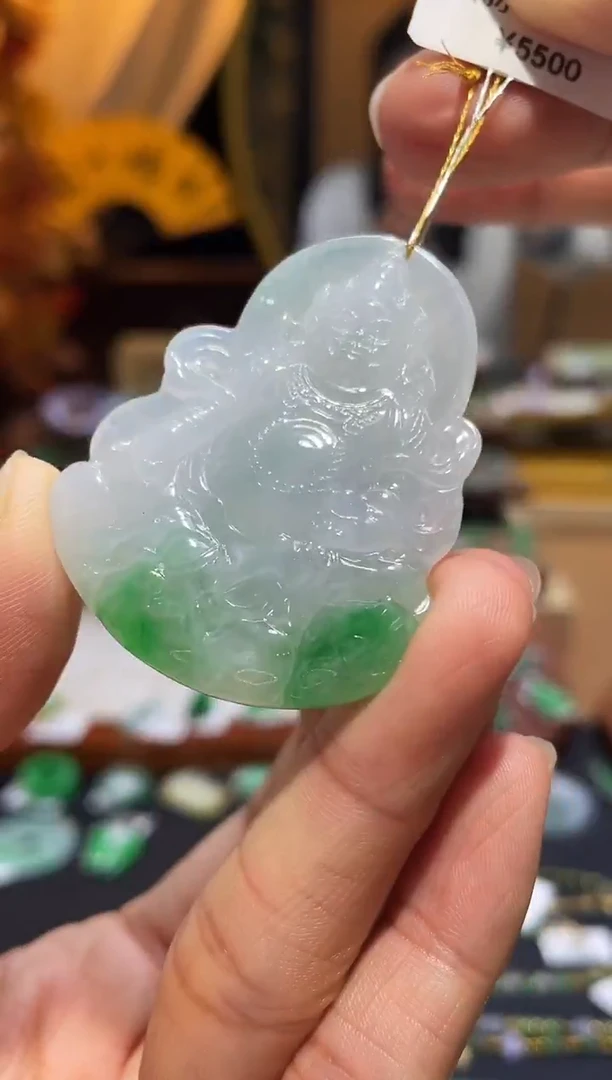 颈饰未镶嵌翡翠假一赔三