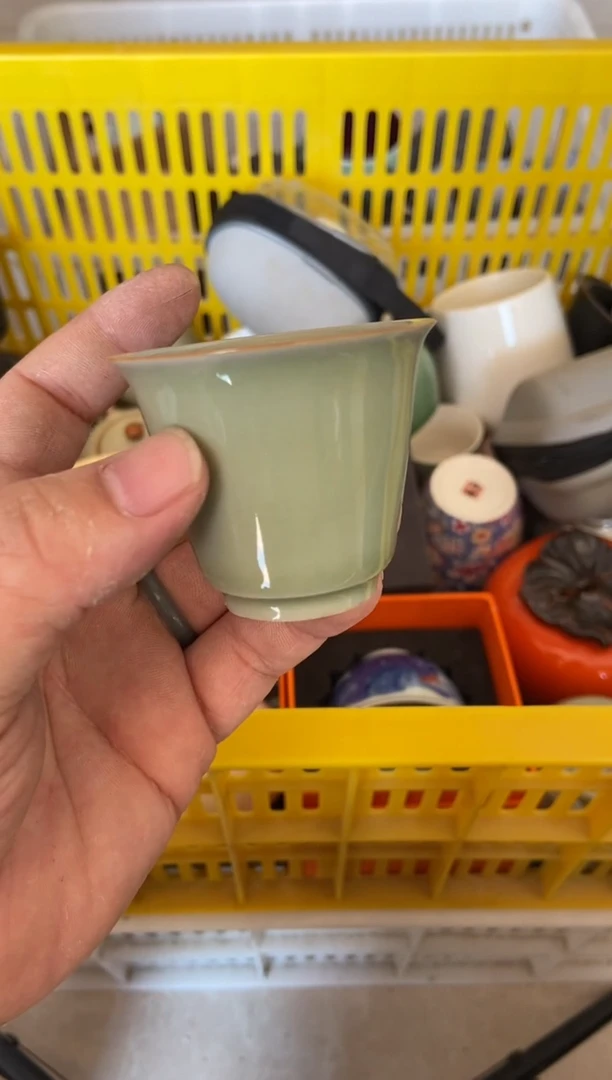 无运费险有瑕疵的摄影的产品有使用过的痕迹有点脏介意勿拍