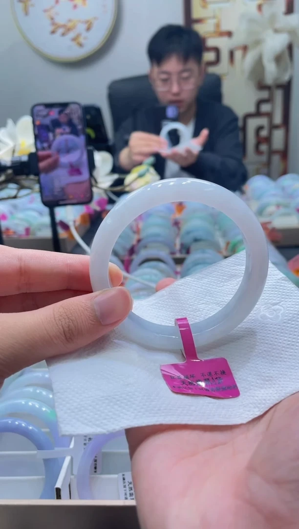 未镶嵌手镯翡翠130-62