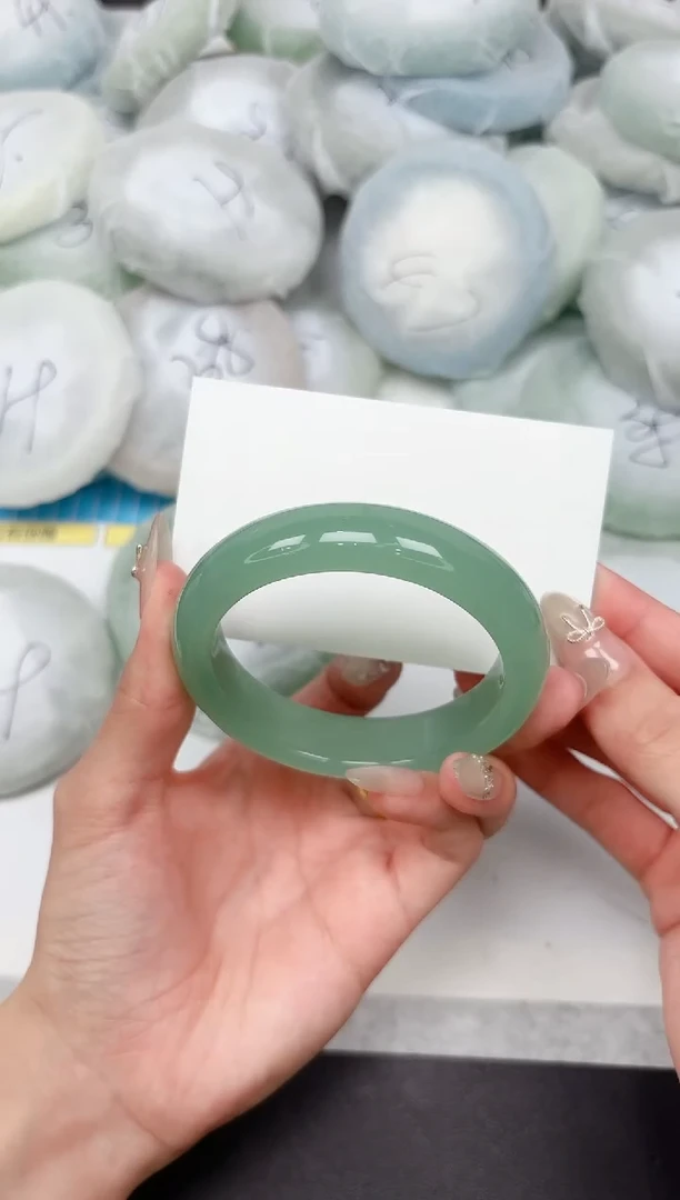 石英质玉手镯未镶嵌234-56.0