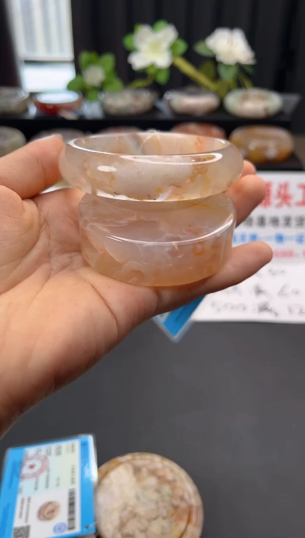 未镶嵌手镯石英质玉赠送镯心（59+圈口）