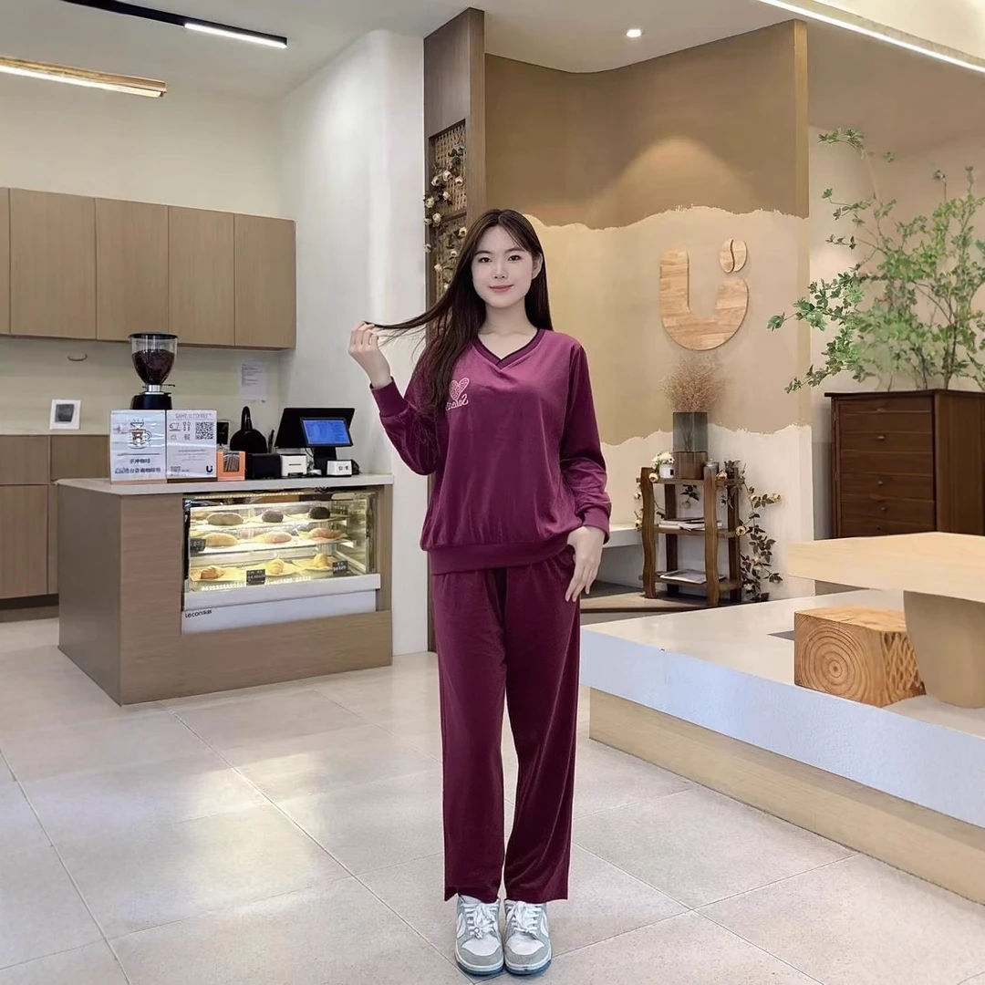 女装心形金丝绒V领家居服套装睡衣长裤纯色秋冬家居服宽松简约