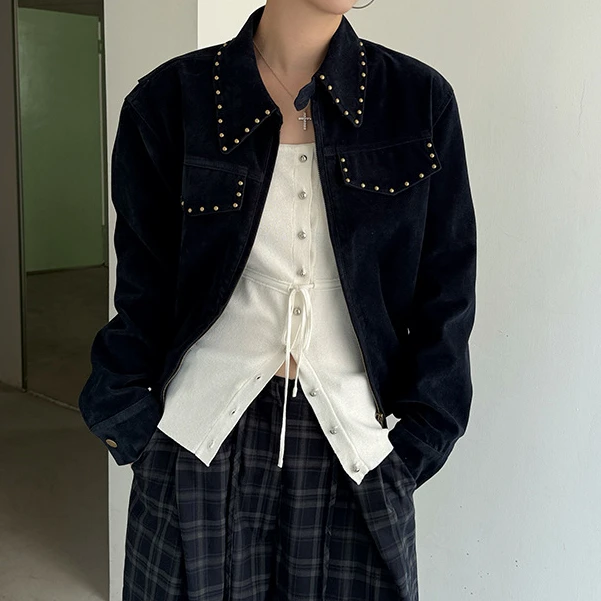 JODIE WANG 铆钉翻领短款机车风夹克外套N 25W472